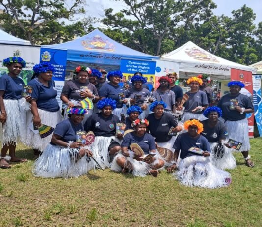 Police Officers Honour Women’s Day in Colorful Style
