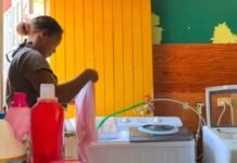 Sharlyn’s Dedication and Work Experience at JW Laundry Mart