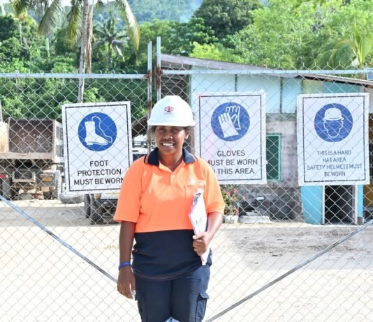 Woman Leads Safe Construction of Malu’u Market